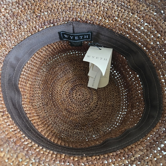 New Wyeth Aden Hand Crocheted 100% Raffia Straw Chocolate Bucket Hat O/S NWT - Picture 9 of 10